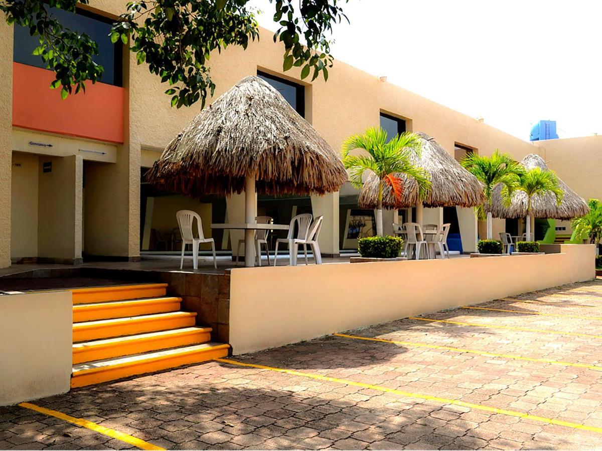Hotel Brisa Коацакоалькос Экстерьер фото